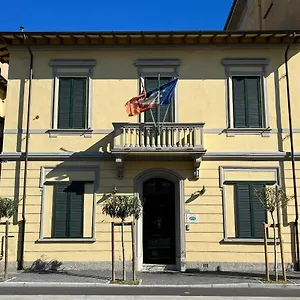 普里马韦拉住宿加早餐别墅酒店